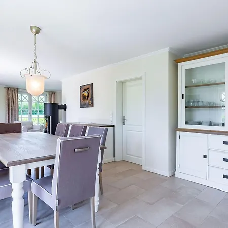 Reet Und Ferienhaus